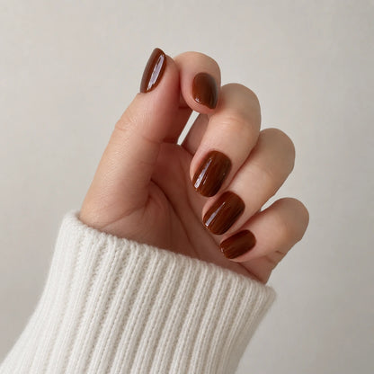 Chestnut Glaze short square press-on nails by Matchy Nails