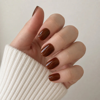 Chestnut Glaze short square press-on nails by Matchy Nails