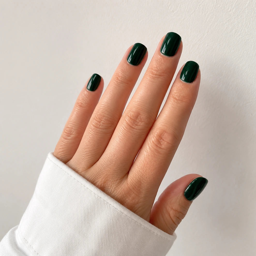 Emerald Glaze short square press-on nails by Matchy Nails