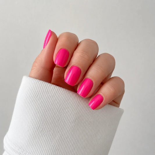 Fuchsia Glaze short square press-on nails by Matchy Nails