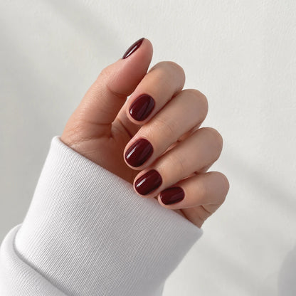 Garnet Glaze short square press-on nails by Matchy Nails