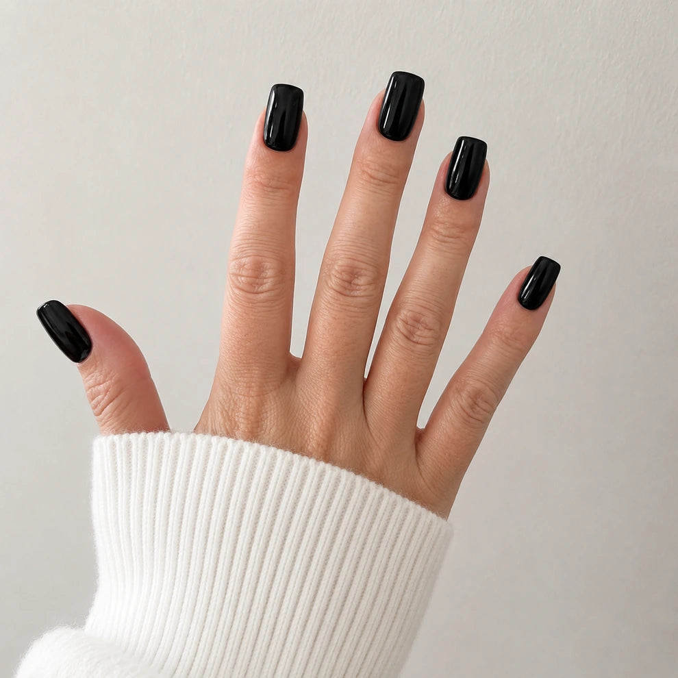 Onyx Glaze short square press-on nails by Matchy Nails