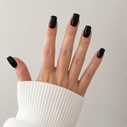 Onyx Glaze short square press-on nails by Matchy Nails