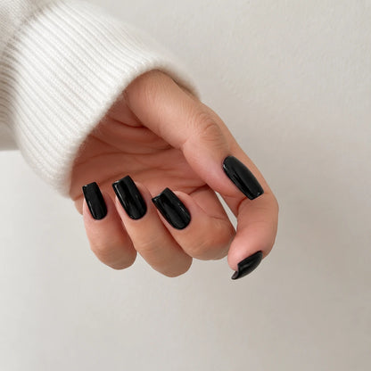 Onyx Glaze short square press-on nails by Matchy Nails